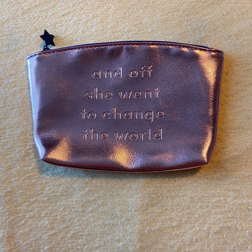 Ipsy pouch